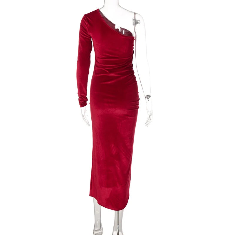 Elegant Women's Velvet Dress with Long Sleeves.