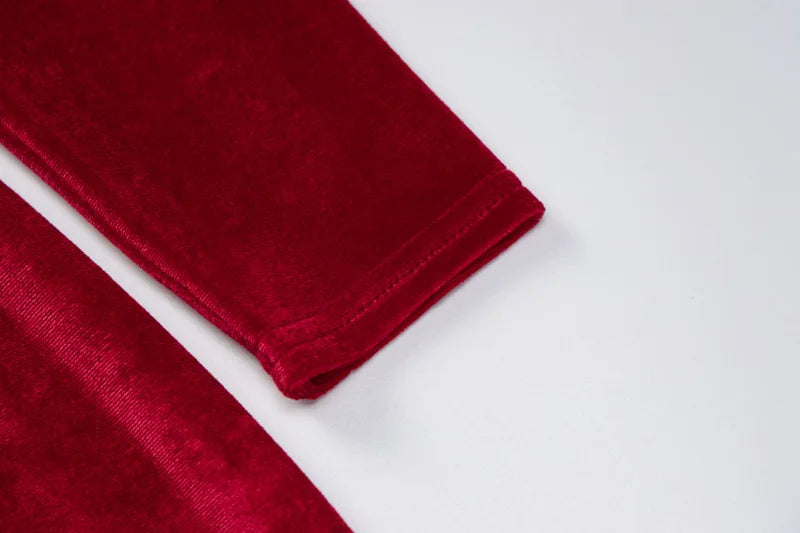 Elegant Women's Velvet Dress with Long Sleeves.